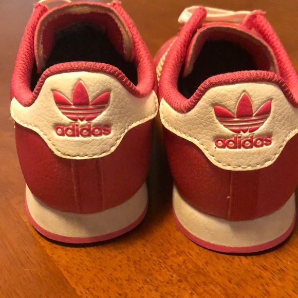 Girls Adidas Sneakers - Picture 4 of 4